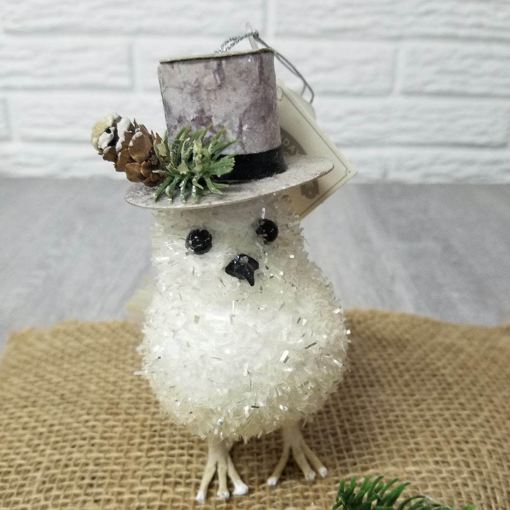 Sweet Holiday Bird Decor - Picture 8 of 9